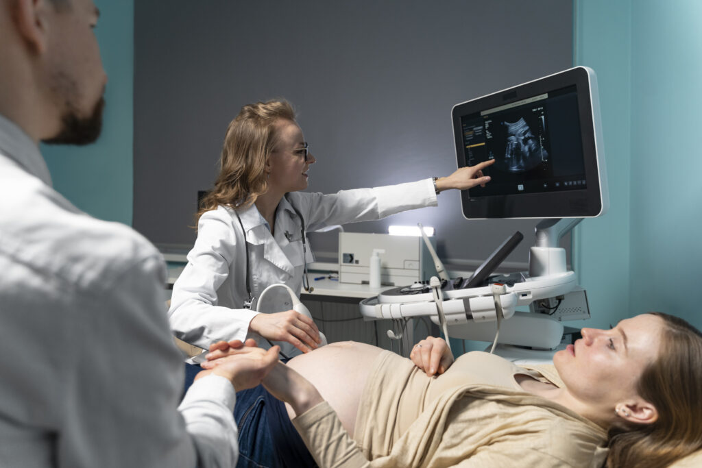 gynecologist-performing-ultrasound-consultation
