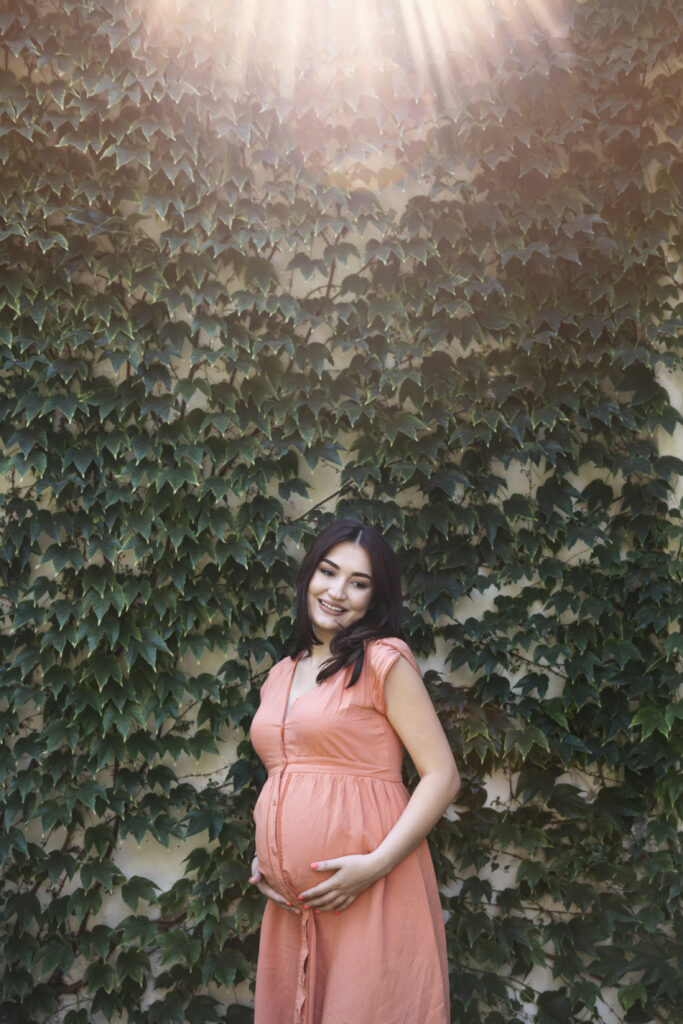 medium-shot-happy-woman-posing-outdoors